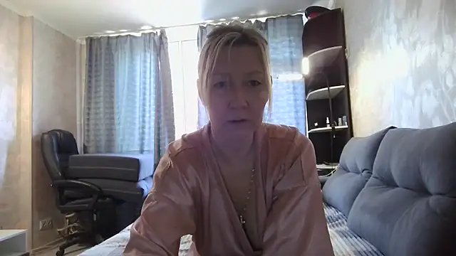 WindChristy online show from March 13, 9:36 am