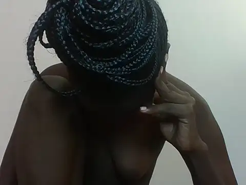 Snapshot of Creamy_Hotpussy25 chatting on September 25, 5:02 am Creamy Hotpussy25 online show from September 25, 5:02 am