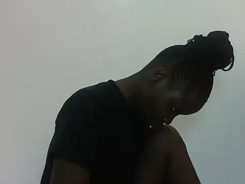 Snapshot of Creamy_Hotpussy25 chatting on September 10, 4:33 am Creamy Hotpussy25 online show from September 10, 4:33 am