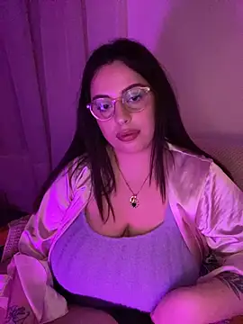 milkyhonybaby online show from March 18, 3:23 am