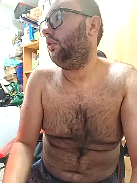 Snapshot of Javier_bear chatting on July 18, 10:24 am Javier bear online show from July 18, 10:24 am