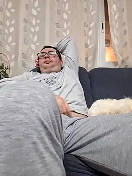 Javier bear online show from March 20, 10:33 pm