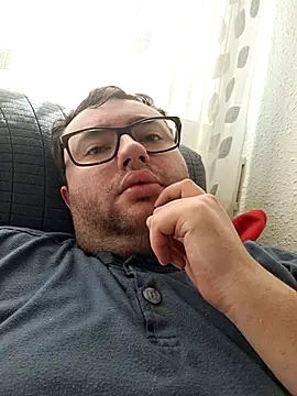 Javier bear online show from March 29, 10:06 am