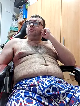 Javier bear online show from May 18, 1:16 pm