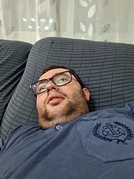 Javier bear online show from November 17, 8:24 pm