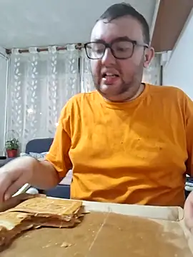 Javier bear online show from April 11, 10:13 pm