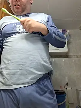 Javier bear online show from March 23, 2:17 pm