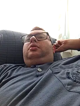 Javier bear online show from April 5, 9:16 am