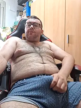 Javier bear online show from May 7, 1:14 pm