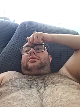 Snapshot of Javier_bear chatting on June 27, 1:17 pm Javier bear online show from June 27, 1:17 pm