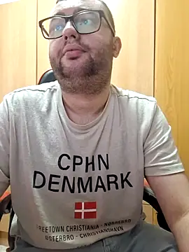 Javier bear online show from April 14, 11:59 am