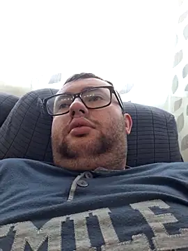 Javier bear online show from February 3, 9:47 am