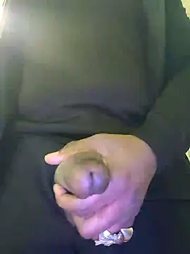 Kingkongding47 online show from January 10, 1:41 pm