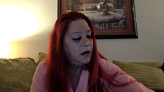 Snapshot of LexxiLeeds chatting on September 29, 10:33 am LexxiLeeds online show from September 29, 10:33 am