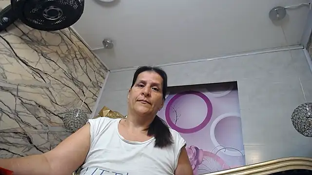 Snapshot of karito_mature17 chatting on September 13, 11:10 am karito mature17 online show from September 13, 11:10 am