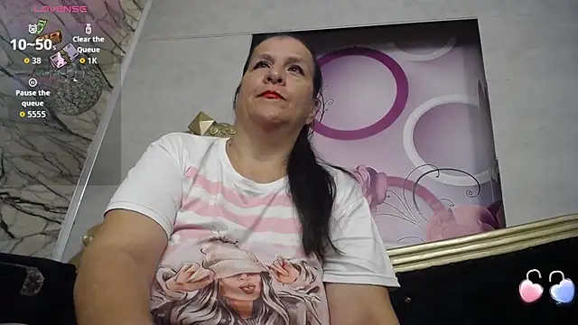 Snapshot of karito_mature17 chatting on May 4, 11:24 am karito mature17 online show from May 4, 11:24 am