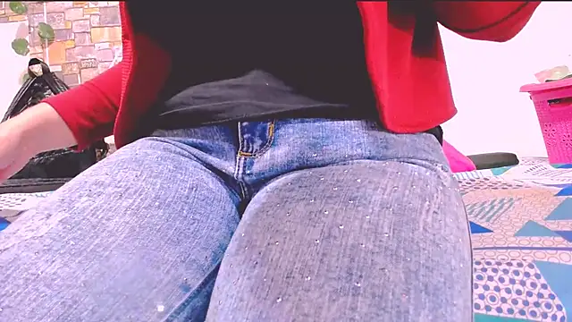 MaidenGame online show from April 4, 1:28 pm