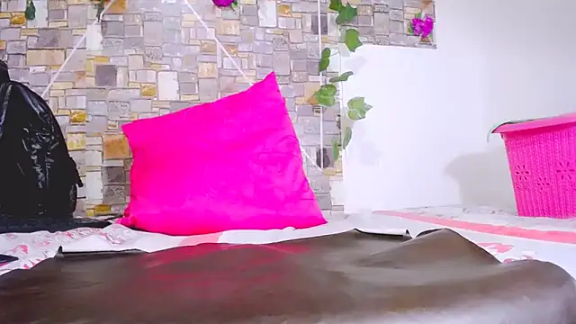 MaidenGame online show from February 12, 3:23 pm