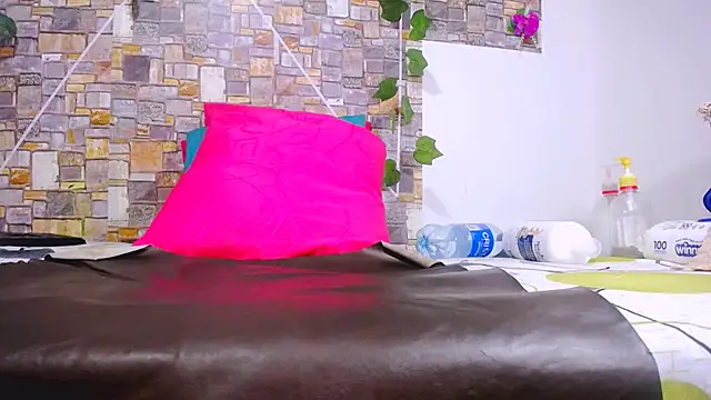 MaidenGame online show from January 10, 12:44 pm