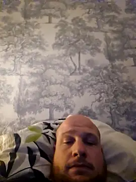 Snapshot of destructeur6 chatting on December 5, 3:54 pm destructeur6 online show from December 5, 3:54 pm