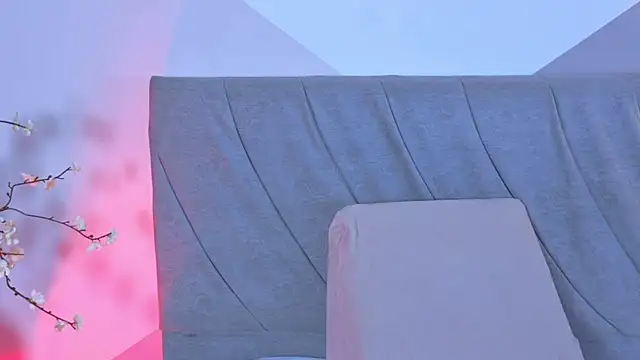 mailin18 online show from November 12, 12:59 am