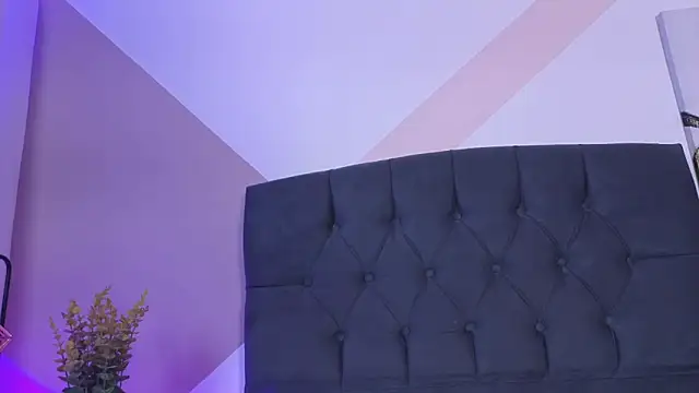 mailin18 online show from April 2, 1:13 am