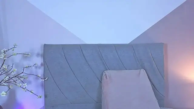 mailin18 online show from November 7, 9:30 pm