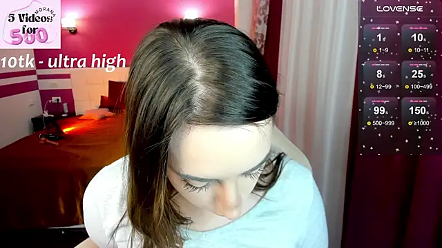 Snapshot of MoranaKit chatting on November 23, 5:23 pm MoranaKit online show from November 23, 5:23 pm