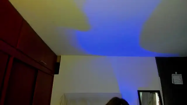 Snapshot of Lucyerobbie chatting on November 15, 8:24 pm Lucyerobbie online show from November 15, 8:24 pm