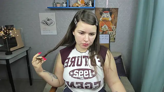 LineraPitts online show from December 14, 3:25 pm