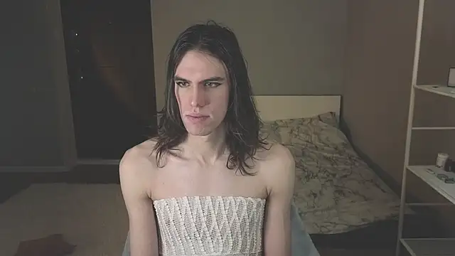 mollymila online show from January 12, 1:07 pm