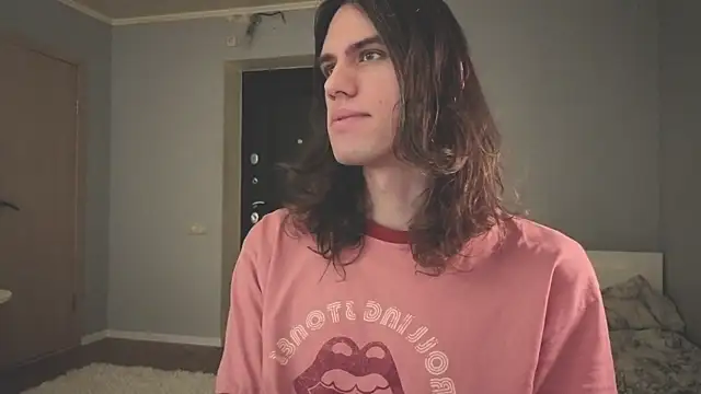 mollymila online show from April 6, 11:06 pm