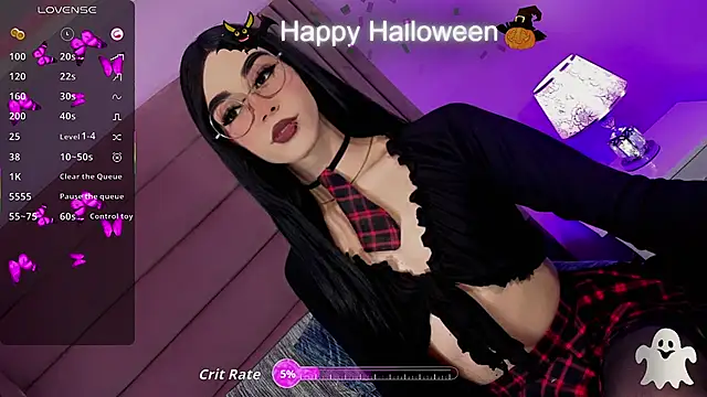 Snapshot of kimMaddiee chatting on October 31, 8:38 pm kimMaddiee online show from October 31, 8:38 pm