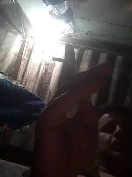 Snapshot of TusOjitosClaros69 chatting on January 13, 6:16 am TusOjitosClaros69 online show from January 13, 6:16 am