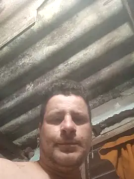 Snapshot of TusOjitosClaros69 chatting on January 16, 5:00 am TusOjitosClaros69 online show from January 16, 5:00 am