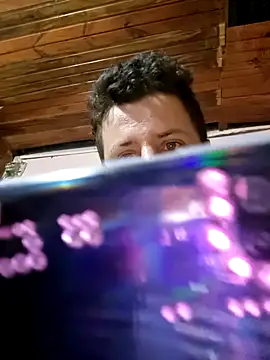 Snapshot of TusOjitosClaros69 chatting on January 31, 1:12 pm TusOjitosClaros69 online show from January 31, 1:12 pm