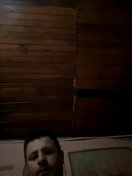 Snapshot of TusOjitosClaros69 chatting on December 11, 4:18 am TusOjitosClaros69 online show from December 11, 4:18 am