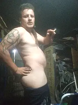 Snapshot of TusOjitosClaros69 chatting on December 24, 5:16 am TusOjitosClaros69 online show from December 24, 5:16 am