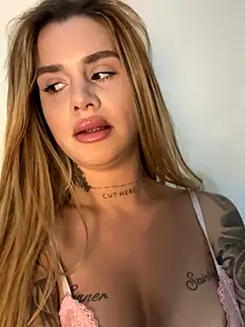 EmiliaCatalina online show from November 30, 12:33 am