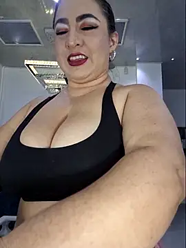 laura bassi online show from November 4, 12:58 am