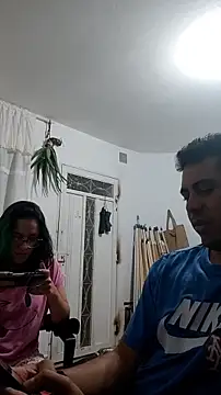 Snapshot of ElferXXX chatting on June 19, 2:17 am ElferXXX online show from June 19, 2:17 am