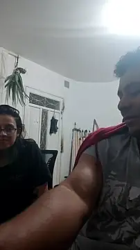 Snapshot of ElferXXX chatting on June 18, 2:10 am ElferXXX online show from June 18, 2:10 am