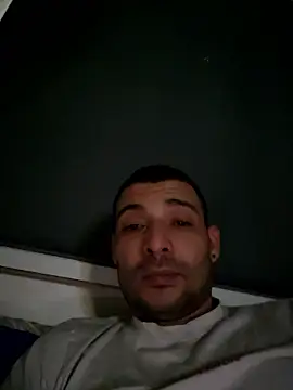 Zoltanioan26 online show from January 14, 7:23 am