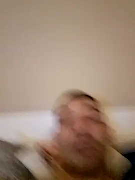 Zoltanioan26 online show from February 1, 6:33 am