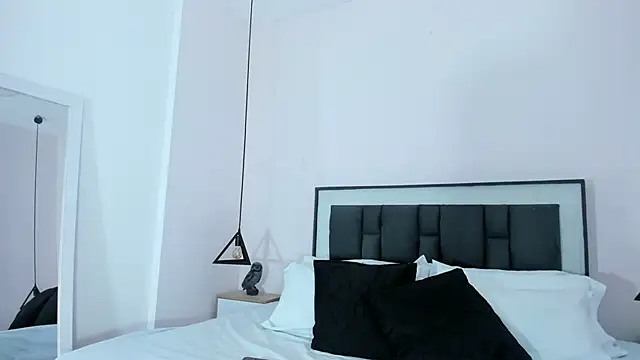 victoria cooper3 online show from November 23, 9:41 am