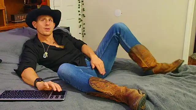 zack Fisher online show from December 22, 1:39 am