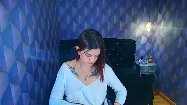 Snapshot of LiaHarryis chatting on July 8, 4:18 pm LiaHarryis online show from July 8, 4:18 pm