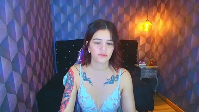 LiaHarryis online show from March 11, 6:46 pm