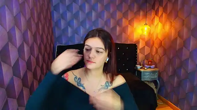 Snapshot of LiaHarryis chatting on February 27, 7:03 pm LiaHarryis online show from February 27, 7:03 pm