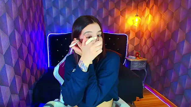 Snapshot of LiaHarryis chatting on February 11, 8:41 pm LiaHarryis online show from February 11, 8:41 pm